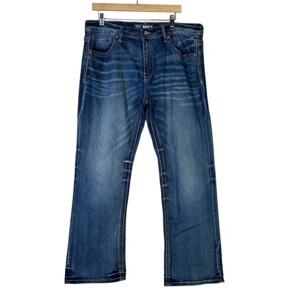 BKE Tyler BootcutJeans Mens 38S Medium Wash Stretch Whiskered Faded Y2K Western - Picture 1 of 8